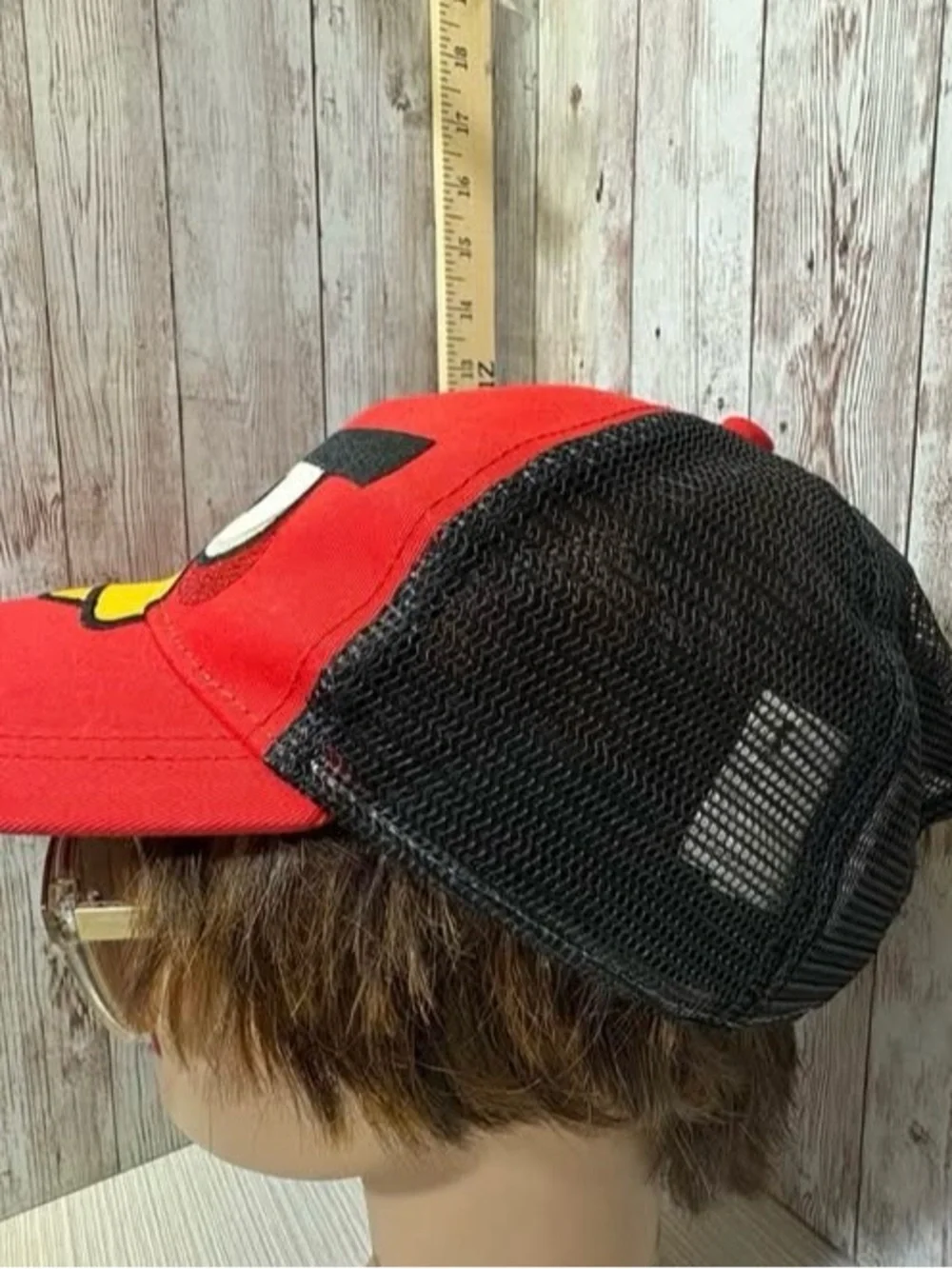 Angry Birds Red Bird Black Mesh Snap Back Baseball Trucker Hat Rovio Brand